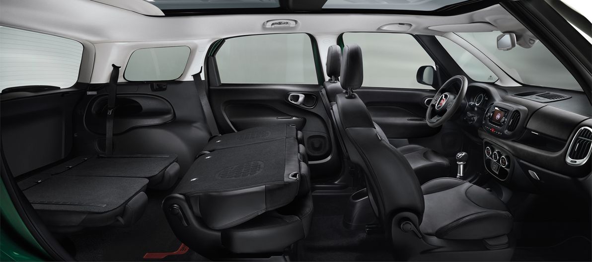 Umklappbare Sitze Kofferraum Fiat 500L living