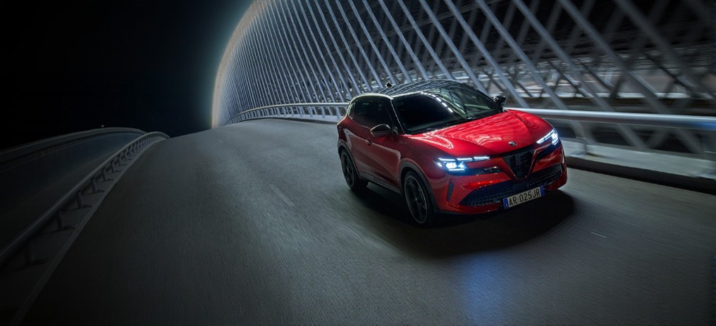ALFA ROMEO JUNIOR IBRIDA 145 CV DA 299€/MESE ZERO INTERESSI E ZERO MAXIRATA FINALE - Stellantis &You ALFA ROMEO JUNIOR IBRIDA 145 CV DA 299€/MESE ZERO INTERESSI E ZERO MAXIRATA FINALE - Stellantis &You