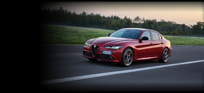 ALFA ROMEO GIULIA DIESEL 210CV SPRINT DA 449€/MESE - Stellantis &You