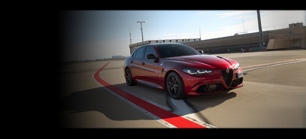  ALFA ROMEO GIULIA  BENZINA 520CV QUADRIFOGLIO  DA 799€/MESE  - Stellantis &You