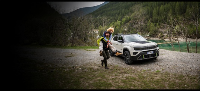 NUOVA JEEP ®  AVENGER 4xe - Stellantis &You