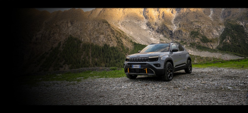 NUOVA JEEP ®  AVENGER 4xe THE NORTH FACE EDITION - Stellantis &You