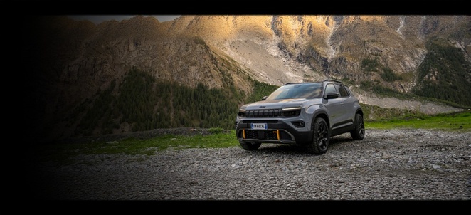 NUOVA JEEP ®  AVENGER 4xe THE NORTH FACE EDITION - Stellantis &You