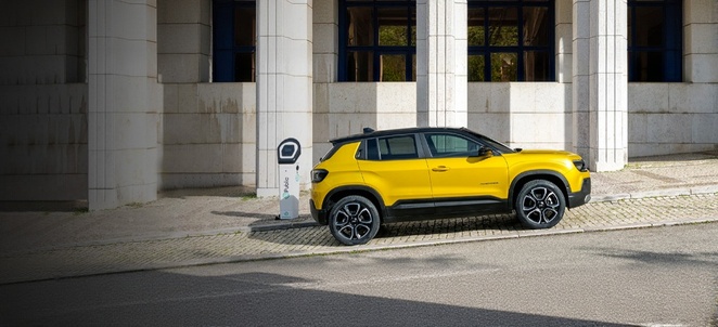 JEEP ®  AVENGER 100% ELÉTRICO - Stellantis &You