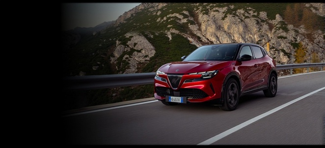 ALFA ROMEO JUNIOR  IBRIDA SPORT SPECIALE 145 CV DA 199€/MESE CON 5.000€ DI VANTAGGI PER TUTTI - Stellantis &You
