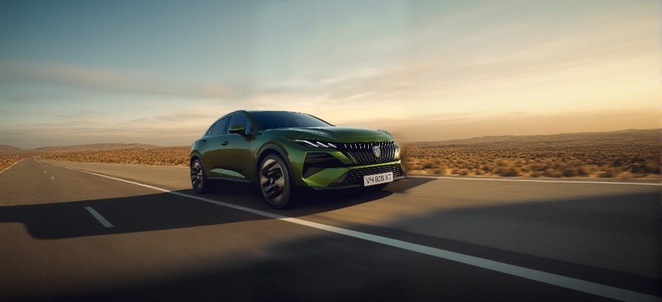 PEUGEOT 408 PLUG-IN HYBRID - Stellantis &You PEUGEOT 408 PLUG-IN HYBRID - Stellantis &You