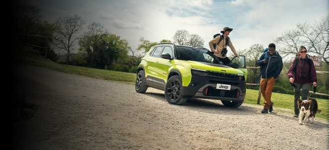 NUOVA JEEP ®  AVENGER 4xe HYBRID - Stellantis &You