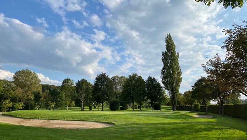 Auto Expositie bij de Royal Club van Anderlecht - Stellantis &You