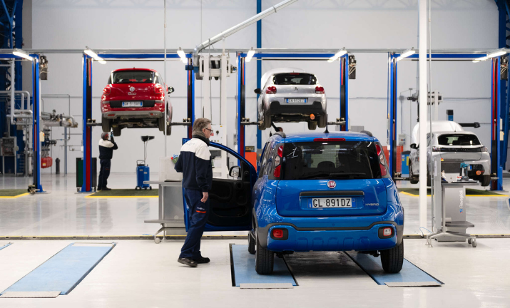 Karriere – Stellantis &You