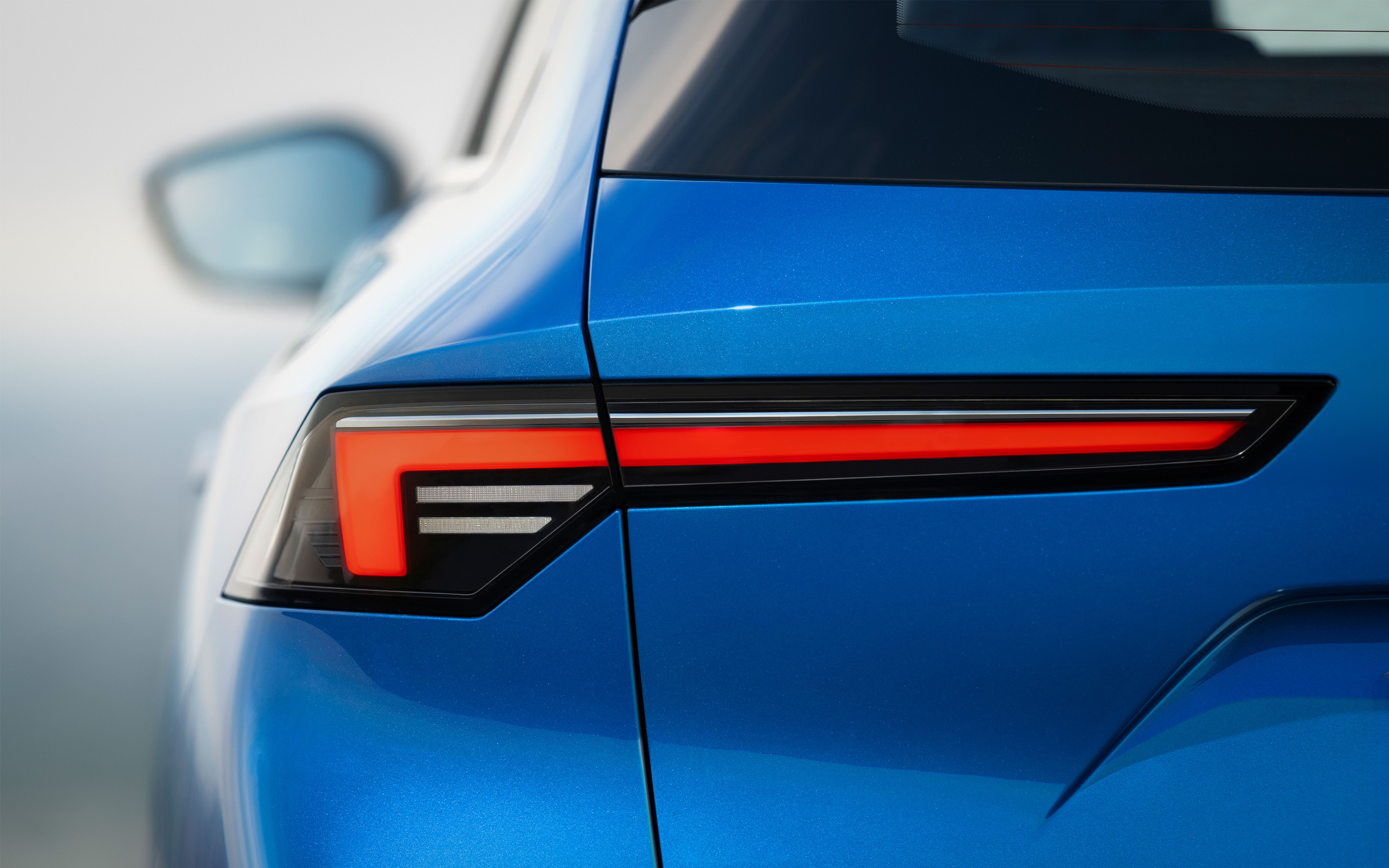 Choisir entre LLD et LOA - Stellantis &You Choisir entre LLD et LOA - Stellantis &You