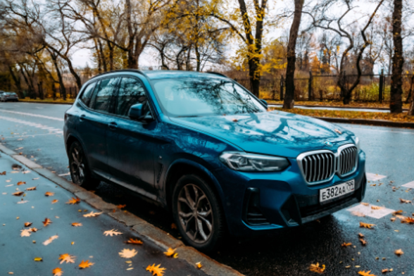 Différences SUV et crossover - Stellantis &You