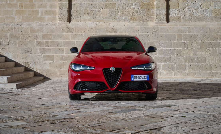Alfa Romeo Giulia - Stellantis &You