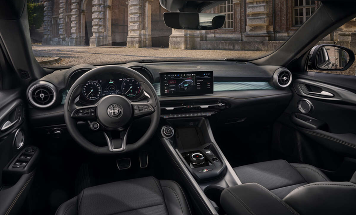 Alfa Romeo Tonale Ibrida Plug-in Q4 - Stellantis &You