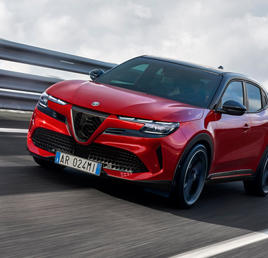 Alfa Romeo Junior Elettrica - Stellantis &You