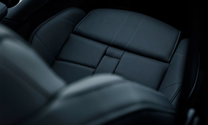  DS 7 Plug-in-Hybrid interni - Stellantis &You