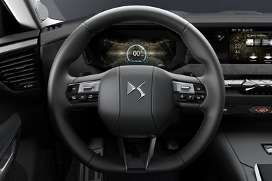 DS N°4 E-TENSE Tecnologia - Stellantis &You
