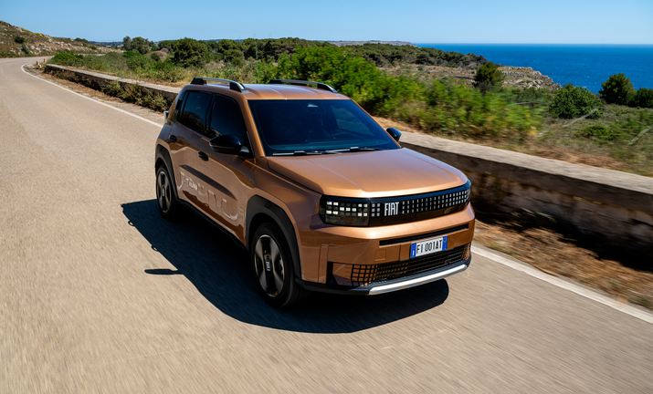 Fiat Grande Panda Hybrid - Stellantis &You