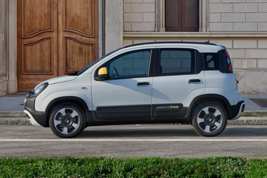 Fiat Panda Hybrid - Stellantis &You