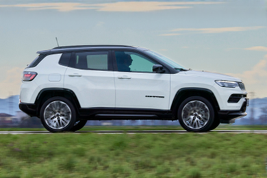 Jeep® Compass e-Hybrid Esterni - Stellantis &You Jeep® Compass e-Hybrid Esterni - Stellantis &You
