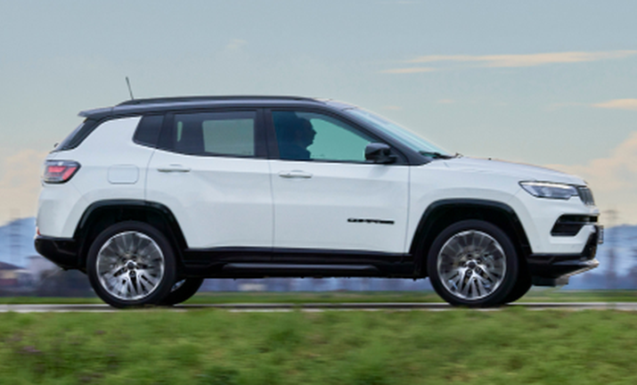 Jeep® Compass e-Hybrid - Stellantis &You