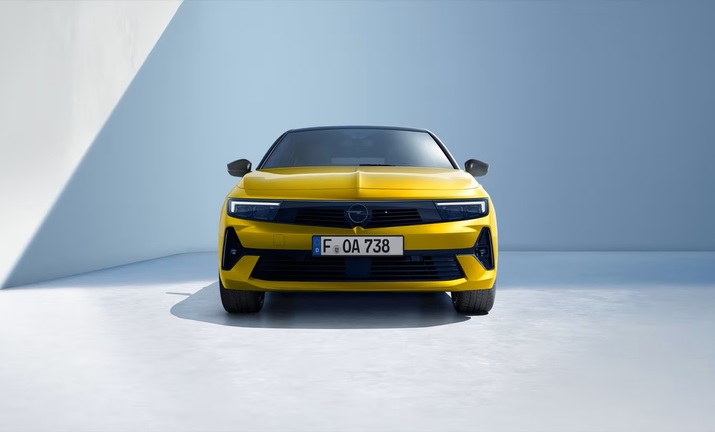 Opel Astra - Stellantis &You Opel Astra - Stellantis &You