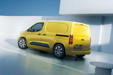 Opel Combo Cargo Diesel Exterior - Stellantis &You Opel Combo Cargo Diesel Exterior - Stellantis &You
