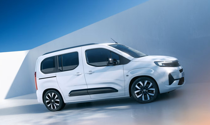 Opel Combo Electric- Stellantis &You Opel Combo Electric- Stellantis &You