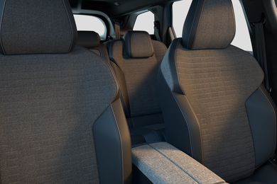 Peugeot 5008 Plug-In Hybrid Internal - Stellantis &You Peugeot 5008 Plug-In Hybrid Internal - Stellantis &You