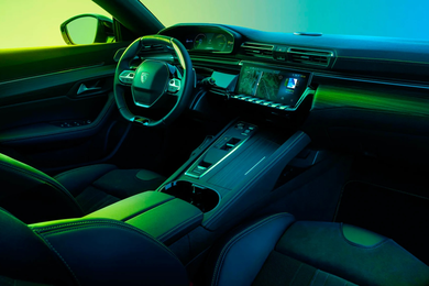 Peugeot 508 PSE Interni - Stellantis &You