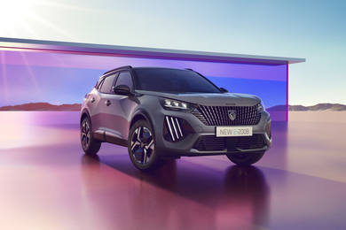 Peugeot E-2008 Extérieur - Stellantis &You