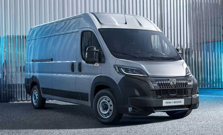 Peugeot E-Boxer - Stellantis &You Peugeot E-Boxer - Stellantis &You