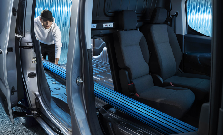 Peugeot  E-Partner - Stellantis &You