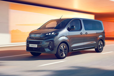 Peugeot  E-Traveller Esterni - Stellantis &You