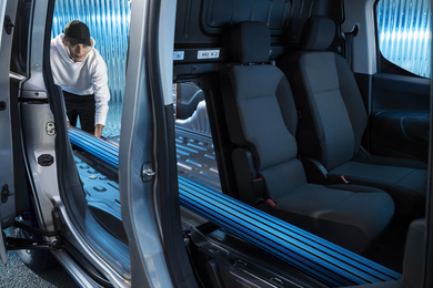 Peugeot Partner Interni - Stellantis &You Peugeot Partner Interni - Stellantis &You