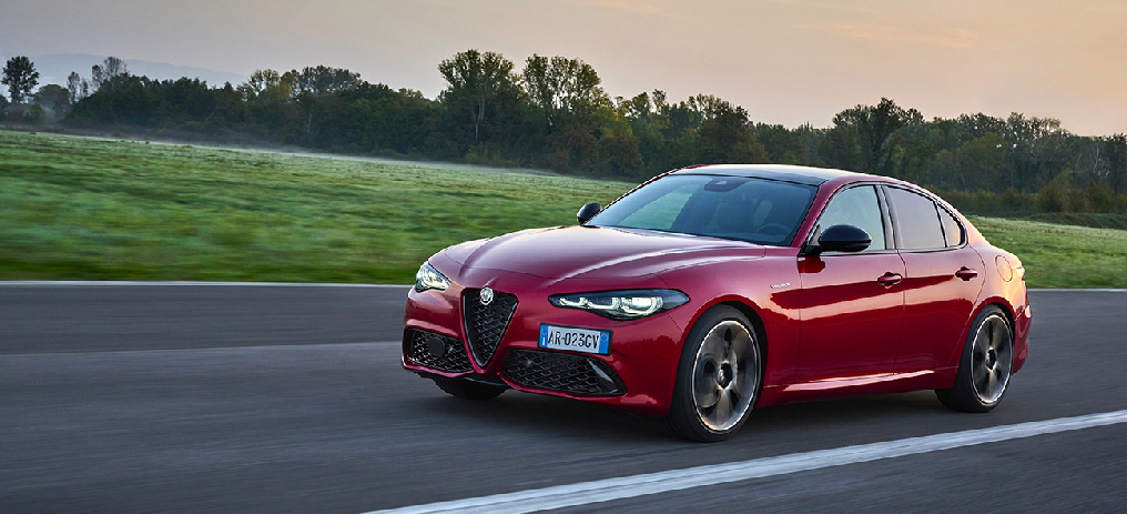 ALFA ROMEO GIULIA DIESEL 210CV SPRINT - Stellantis &You ALFA ROMEO GIULIA DIESEL 210CV SPRINT