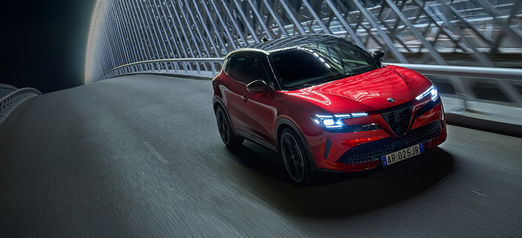 ALFA ROMEO JUNIOR IBRIDA 145 CV- Stellantis & You ALFA ROMEO JUNIOR IBRIDA 145 CV