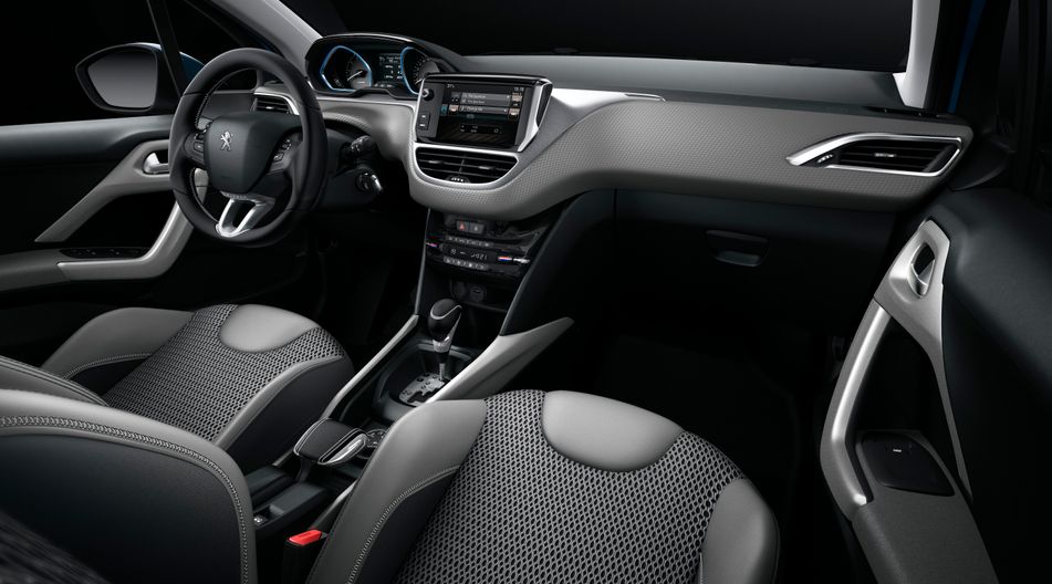 reinigung autositz peugeot 2008